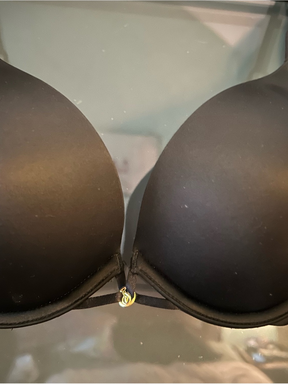 Victoria's Secret Black Smooth T-Shirt Bra with Front Accent